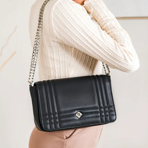  Chain Strap Shoulder Bags 